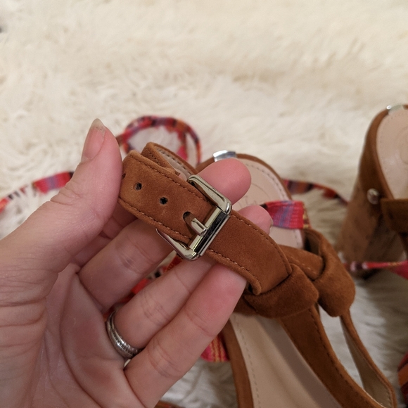 Guess Lace Up Tan and Pink Cork Heels 6.5 - Picture 5 of 9